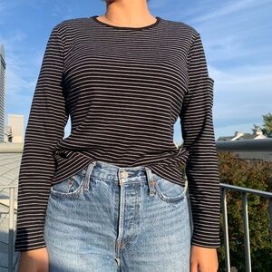 BLACK AND WHITE RALPH LAUREN LONG SLEEVE TOP